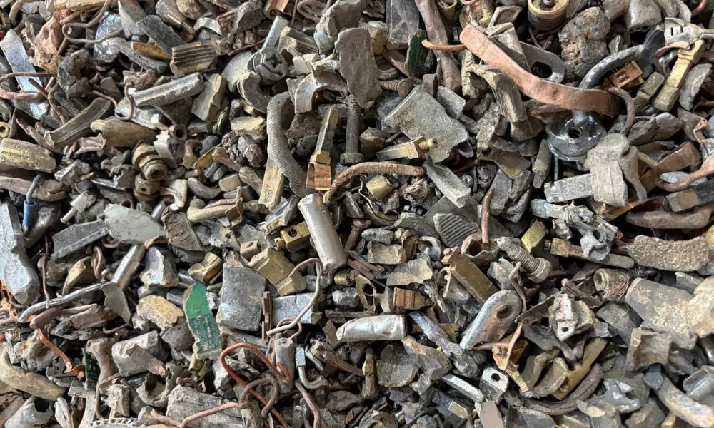BlakerTech sample testing showing materials mixed together.